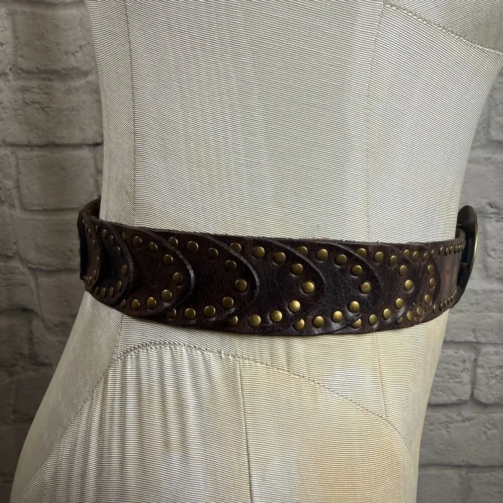 VTG Guess Women's Leather Studded Waist Belt 42